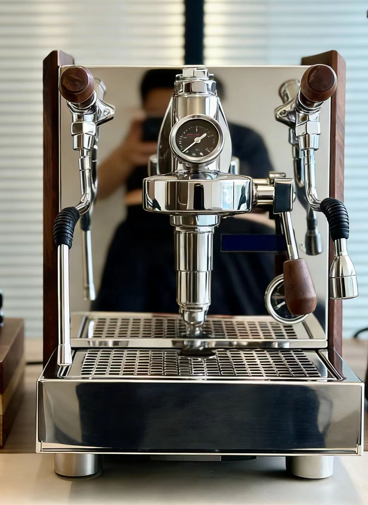ماكينة إسبريسو، ذات غلاية مزدو - مراجعة Espresso Machine Rotary Pump وسعره